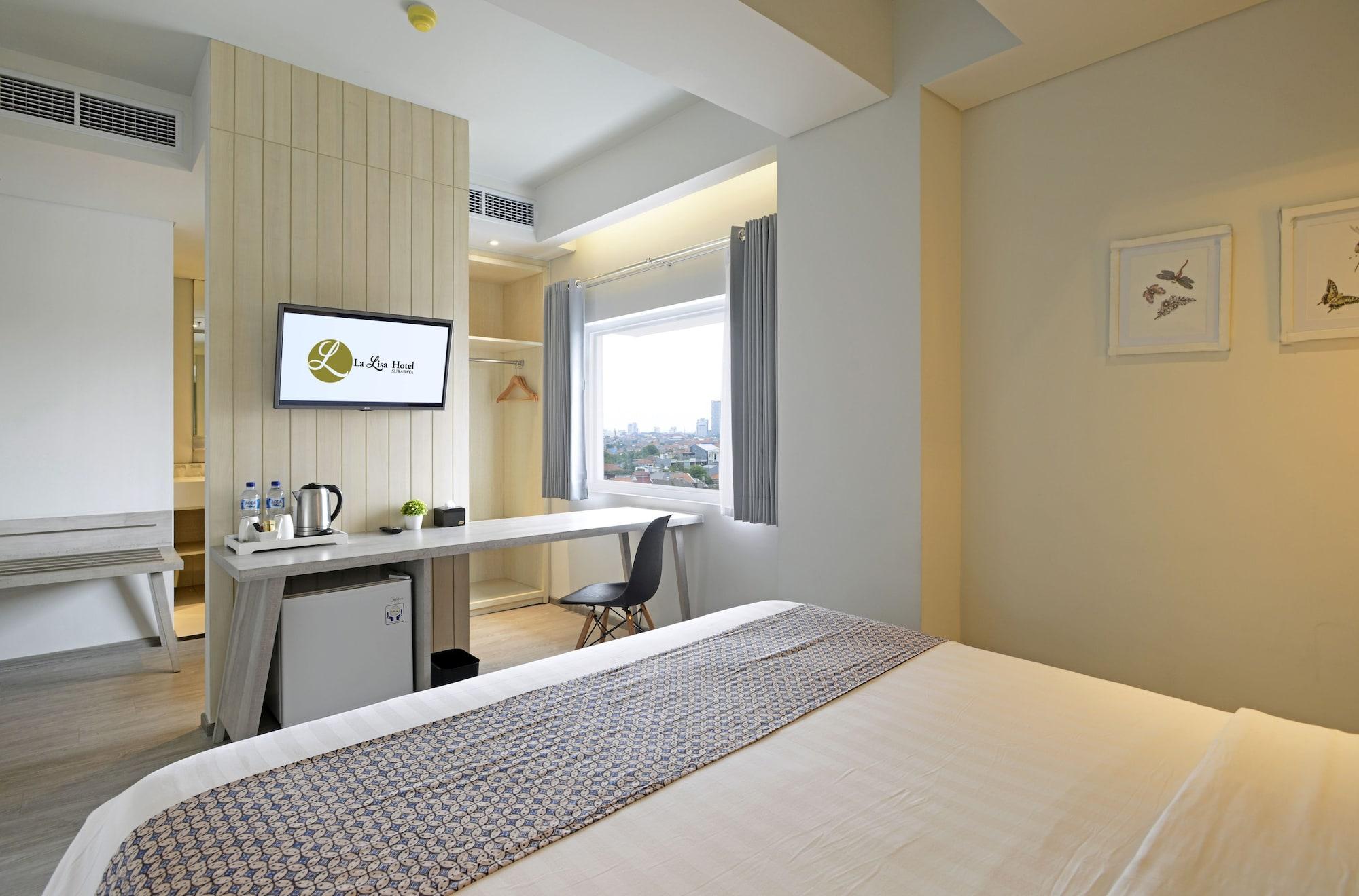La Lisa Hotel Surabaya Ngoại thất bức ảnh