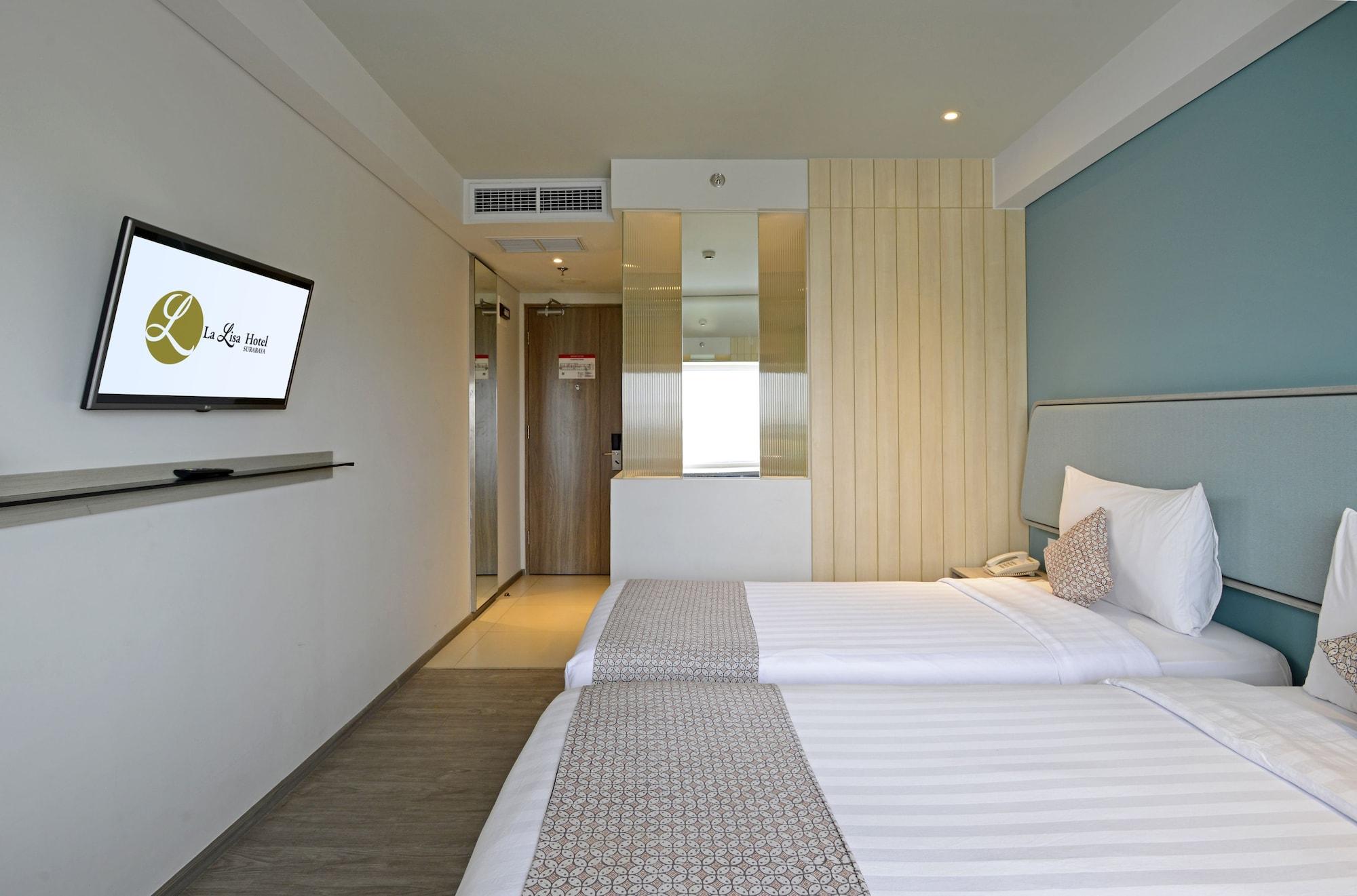 La Lisa Hotel Surabaya Ngoại thất bức ảnh