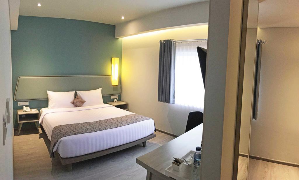 La Lisa Hotel Surabaya Ngoại thất bức ảnh