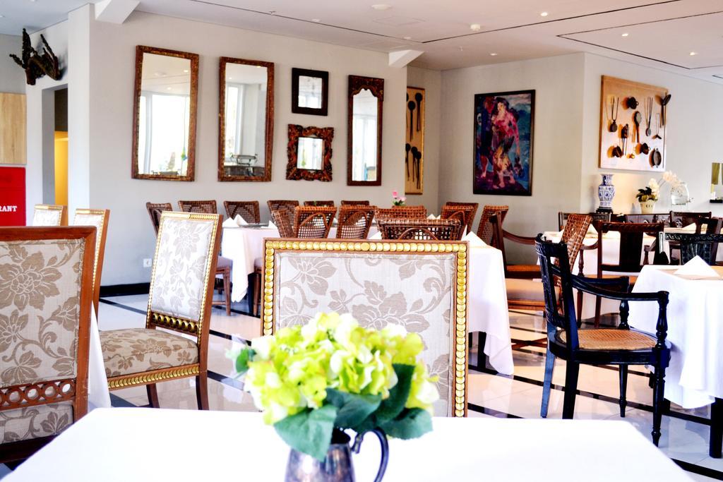 La Lisa Hotel Surabaya Ngoại thất bức ảnh