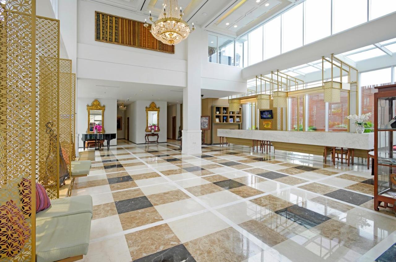 La Lisa Hotel Surabaya Ngoại thất bức ảnh